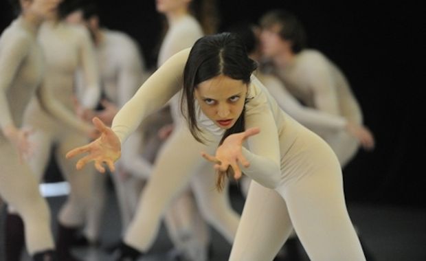 Batsheva_Eyal_Behar7_Gadi_Dagon
